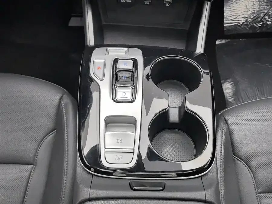 Hyundai Tucson L Tucson 2023 Tucson L 1.5T Automatic 2WD GLX Elite Edition 2023 — миниатюра 4