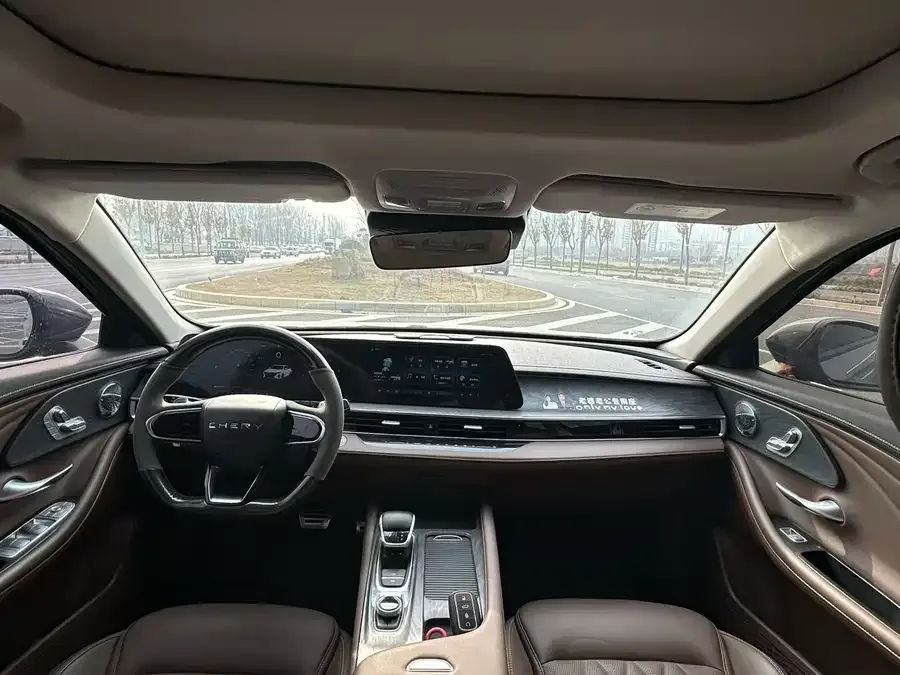 Chery Arrizo 8 Arrizo 8 2024 High Energy Edition 2.0T Automatic + 2024 — миниатюра 2