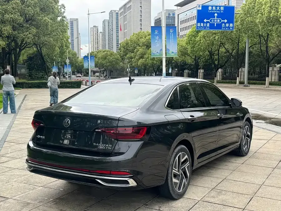 Volkswagen Sagitar 2023 Sagitar 280TSI DSG Beyond Edition 2023 — миниатюра 5