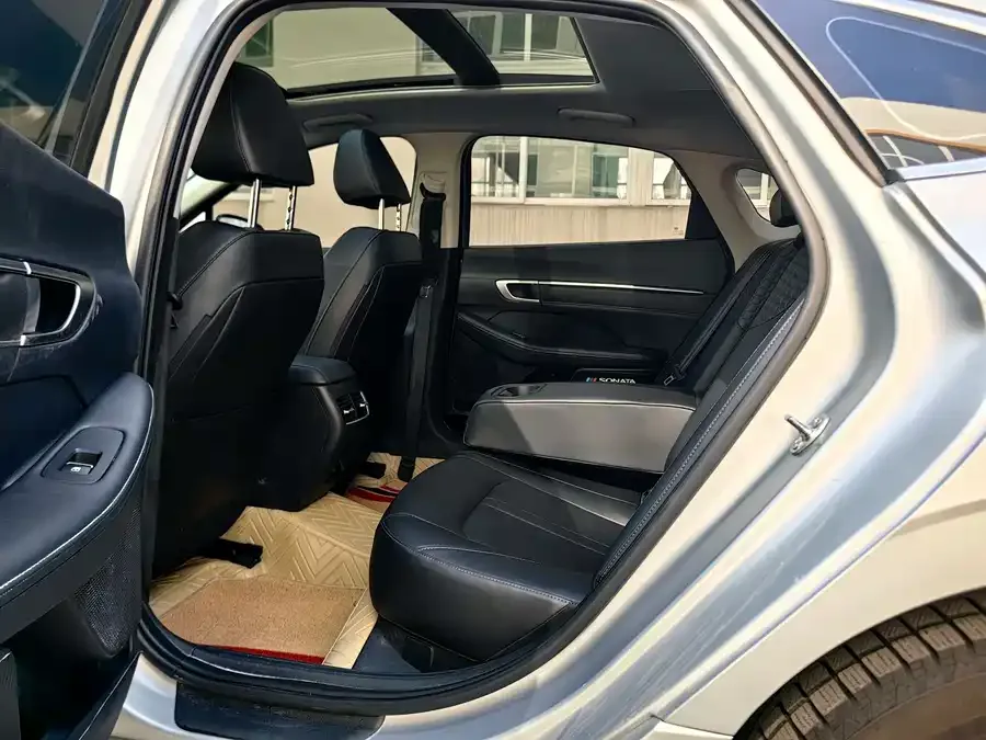 Hyundai Sonata Sonata 2024 1.5T Pro 2024 — миниатюра 5