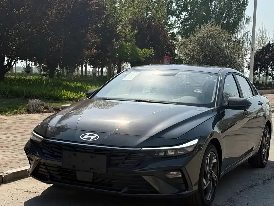 Hyundai Elantra Elantra 2023 1.5L CVT GLX Elite Edition 2026 — фото 1, купить с доставкой в Москву