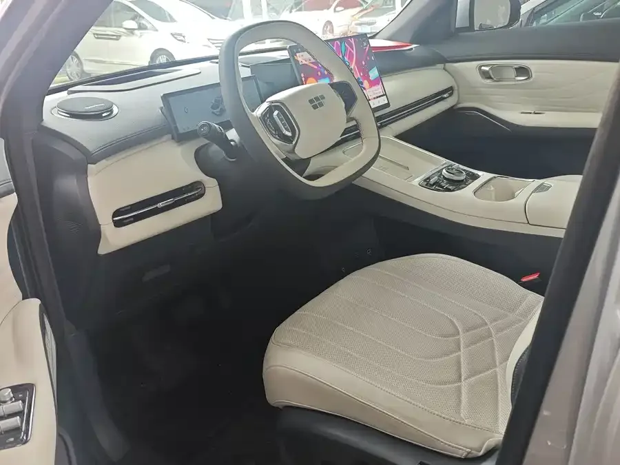 Geely Galaxy Starship 7 Galaxy Starship 7 2025 120km Exploration+ Edition 2024 — миниатюра 2