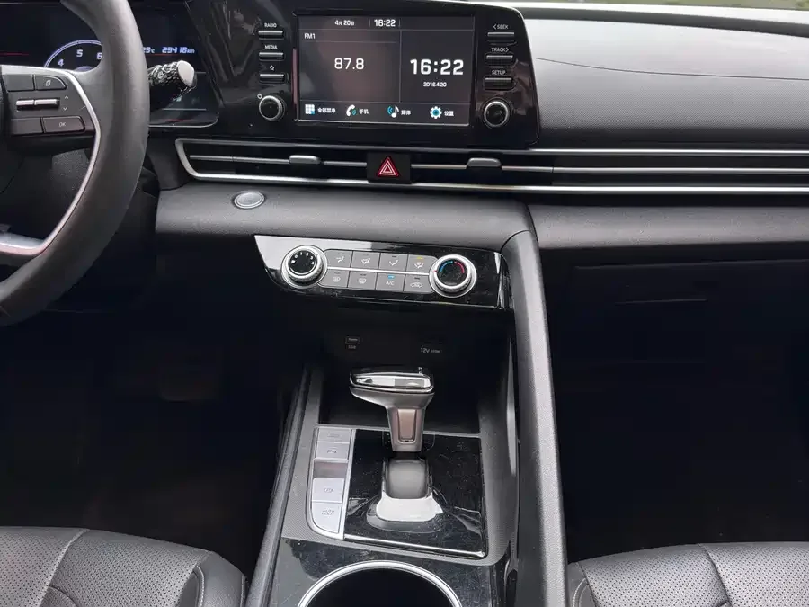 Hyundai Elantra Elantra 2023 1.5L CVT GLX Elite Edition 2023 — миниатюра 5
