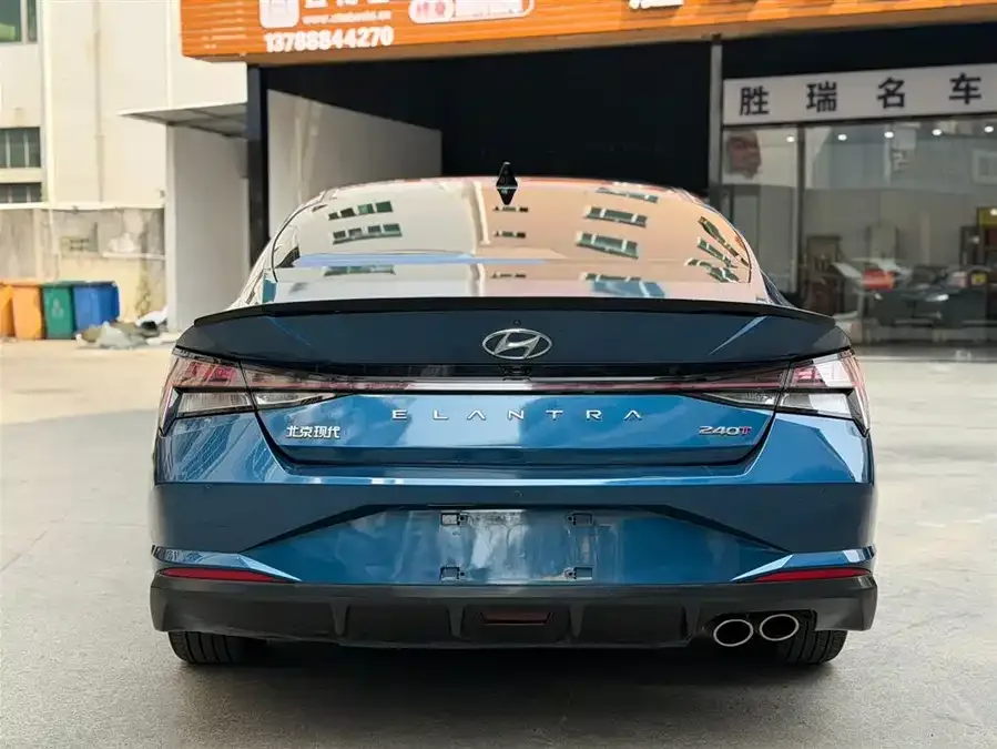 Hyundai Elantra Elantra 2022 240TGDi DCT LUX Premium Edition 2023 — миниатюра 2