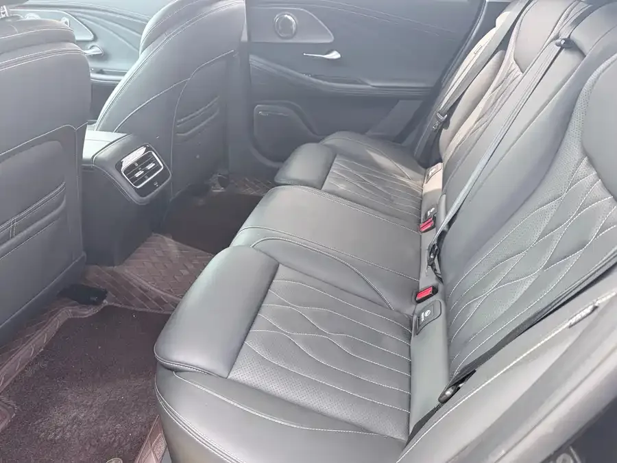 Chery Arrizo 8 Arrizo 8 2024 High Energy Edition 2.0T DCT 2024 — миниатюра 2