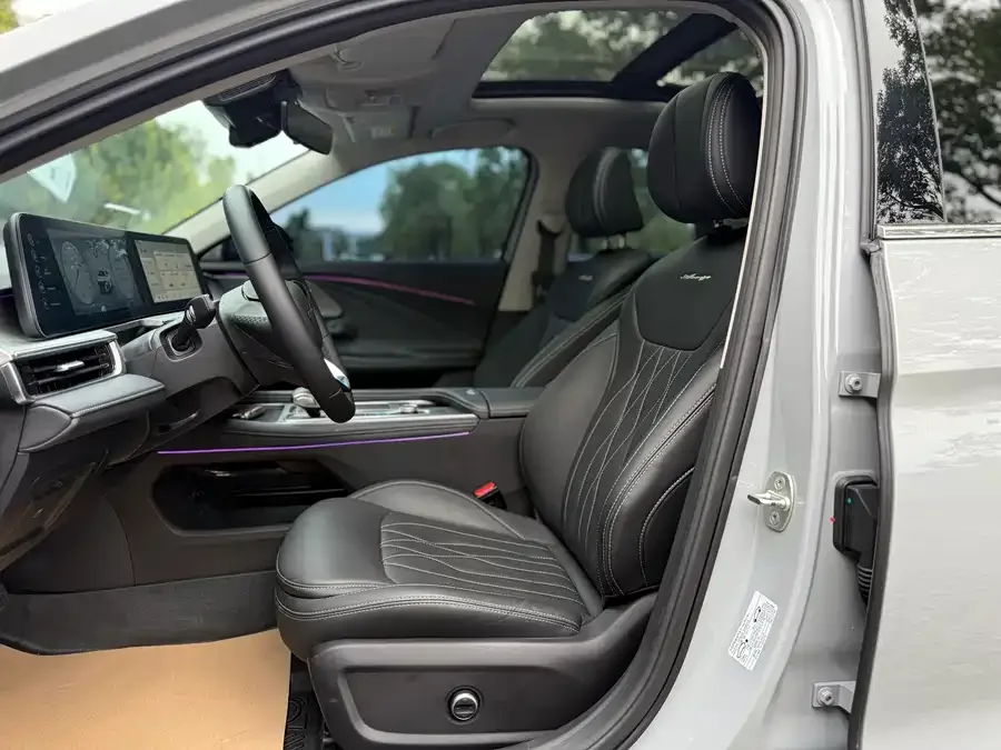 Chery Arrizo 8 Arrizo 8 2025 1.6T DCT 2025 — миниатюра 3