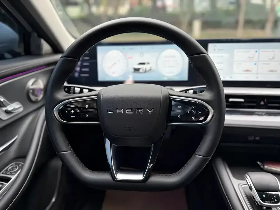 Chery Arrizo 8 Arrizo 8 2025 1.6T DCT 2025 — миниатюра 4