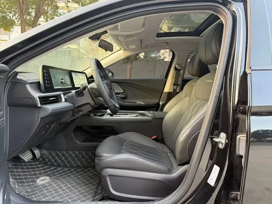 Chery Arrizo 8 Arrizo 8 2024 High Energy Edition 2.0T DCT 2024 — миниатюра 2