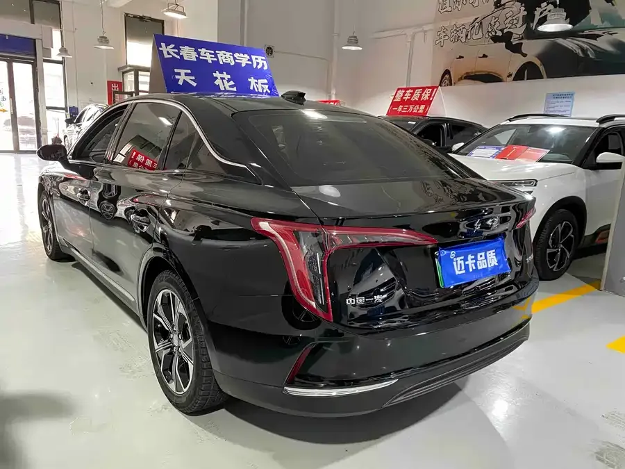 Hongqi E-QM5 Hongqi E-QM5 2023 facelift basic travel version 2023 — миниатюра 2