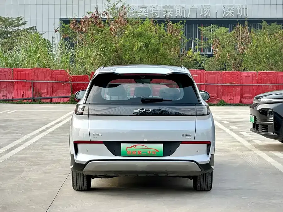 BYD Sea Lion 05 EV Sea Lion 05 EV 2025 520KM Intelligent Navigation Edition 2025 — миниатюра 2