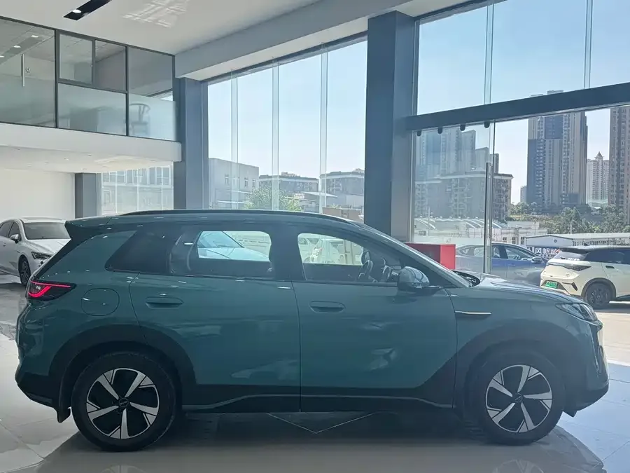 BYD Sea Lion 05 EV Sea Lion 05 EV 2025 520KM Flagship Smart Navigation Edition 2026 — миниатюра 4