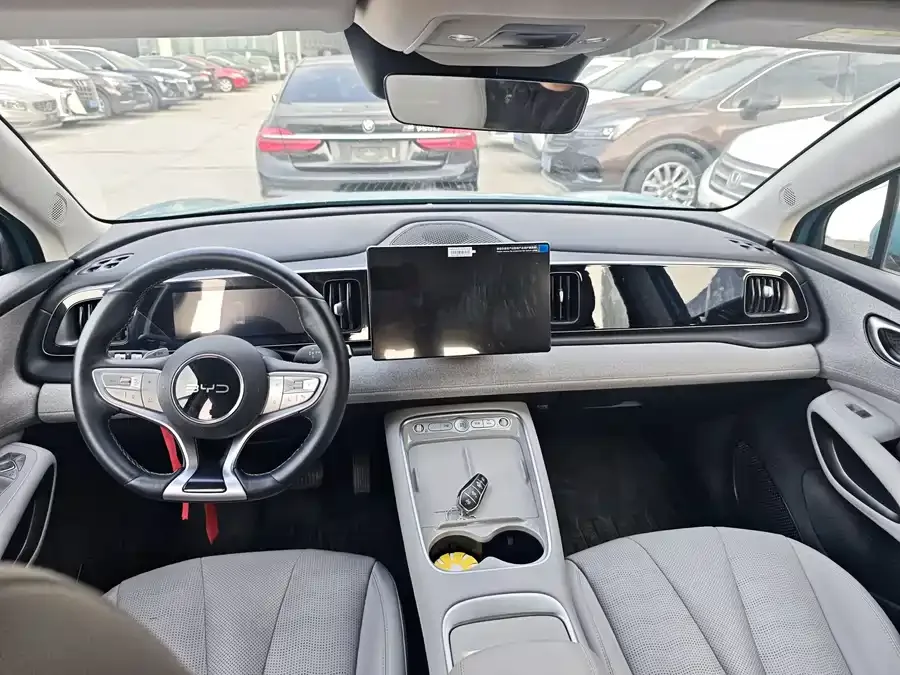 BYD Sea Lion 05 EV Sea Lion 05 EV 2025 520KM Intelligent Navigation Edition 2025 — миниатюра 2
