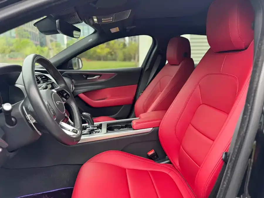 Jaguar XEL 2023 2.0T 250PS R-DYNAMIC S aggressive sports version 2023 — миниатюра 5