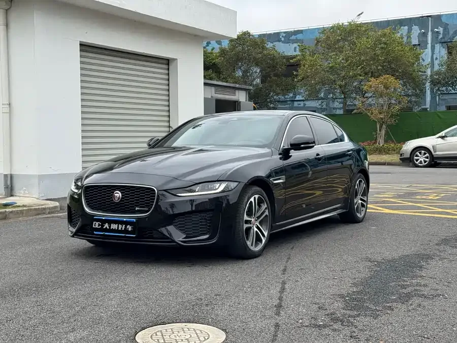Jaguar XEL 2023 2.0T 250PS R-DYNAMIC S aggressive sports version 2023 — фото 1, купить с доставкой в Москву