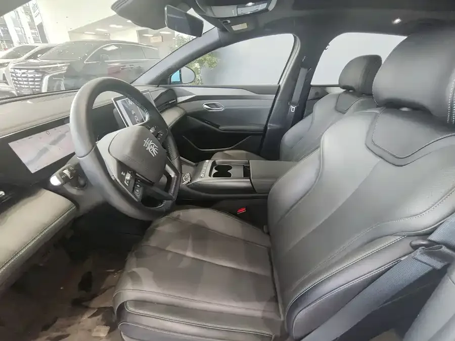 BYD Qin L Qin L 2025 EV 545KM Beyond Edition 2025 — миниатюра 3
