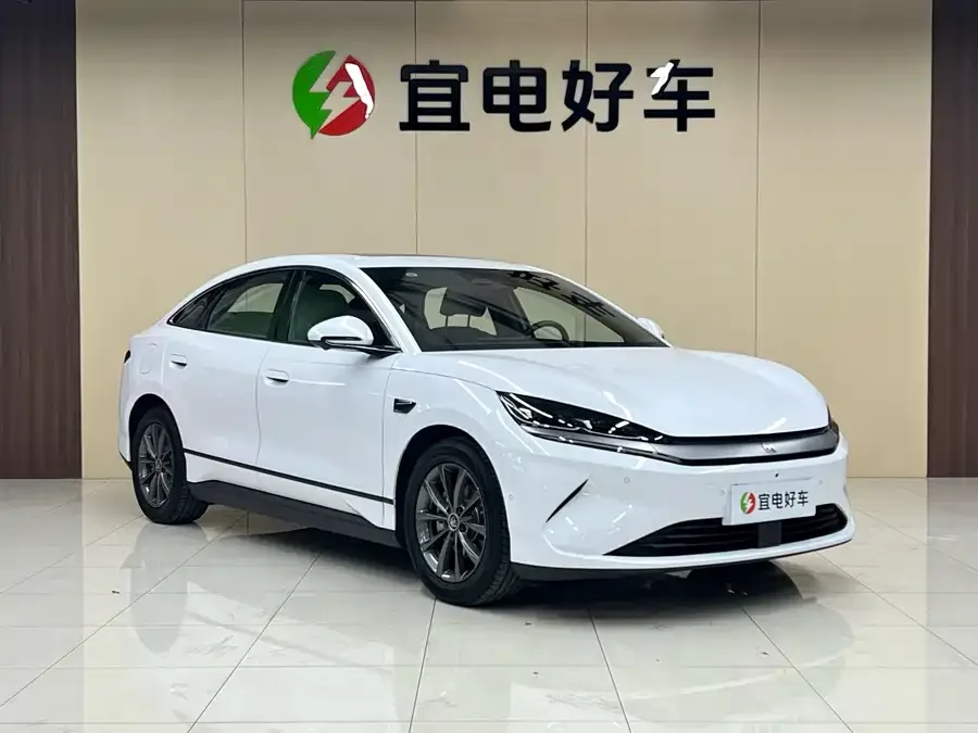 BYD Qin L Qin L 2025 EV 545KM Beyond Edition 2025 — миниатюра 3