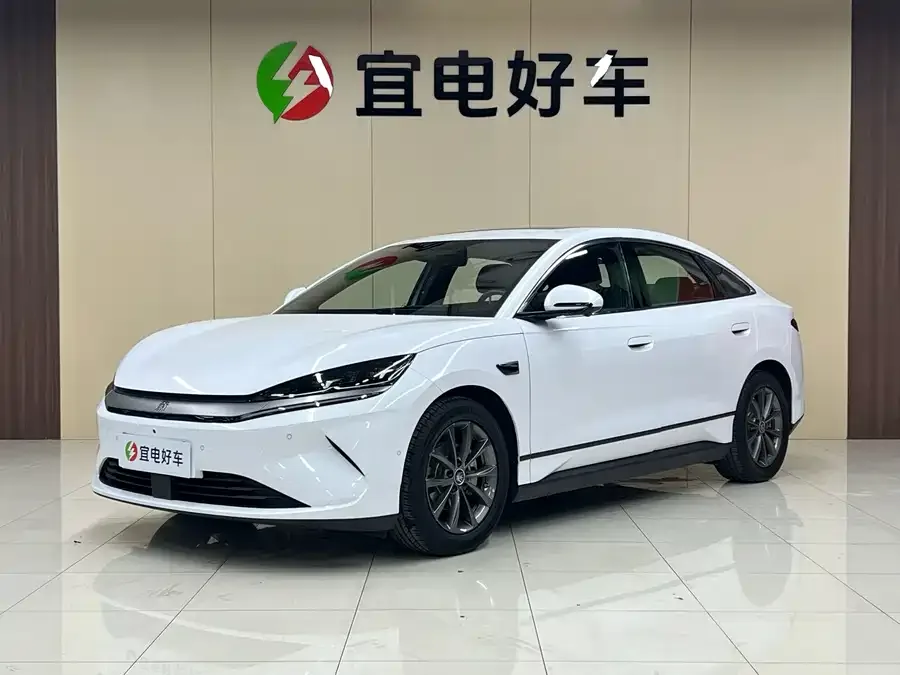 BYD Qin L Qin L 2025 EV 545KM Beyond Edition 2025 — фото 1, купить с доставкой в Москву