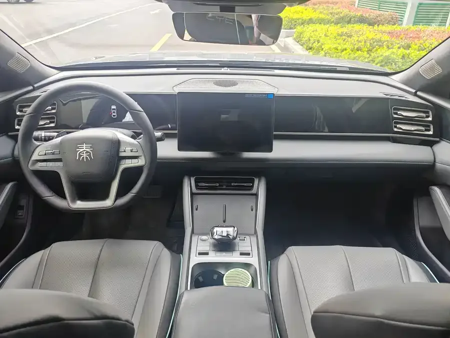 BYD Qin L Qin L 2025 DM-i Intelligent Driving Edition 120KM Navigation Edition 2025 — миниатюра 3