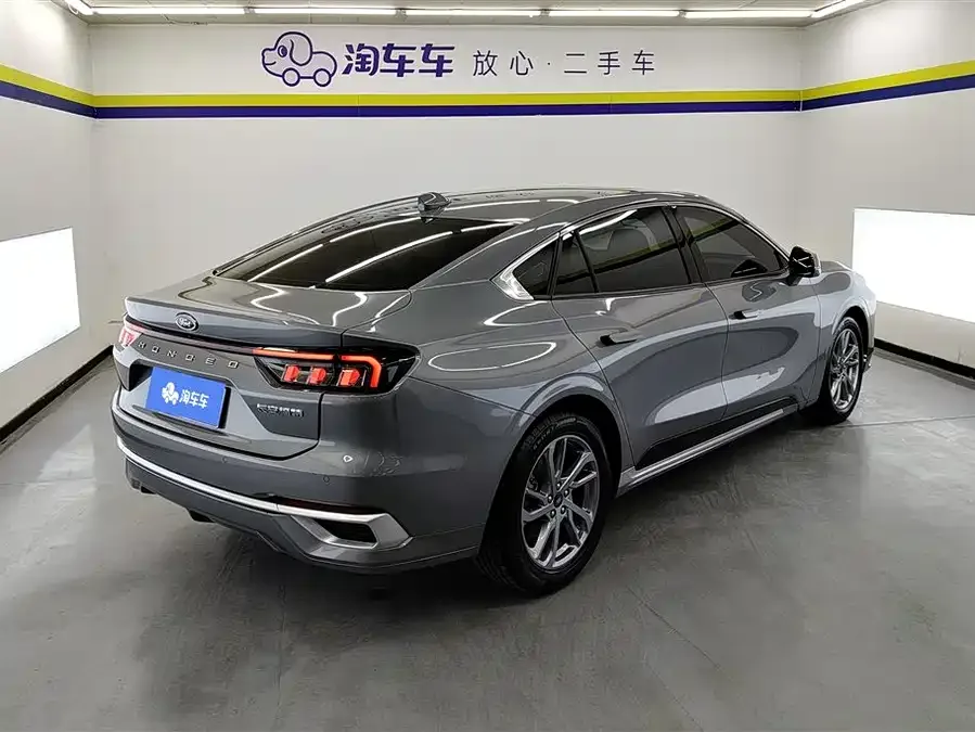 Ford Mondeo 2023 Mondeo EcoBoost 180 Luxury 2023 — миниатюра 3