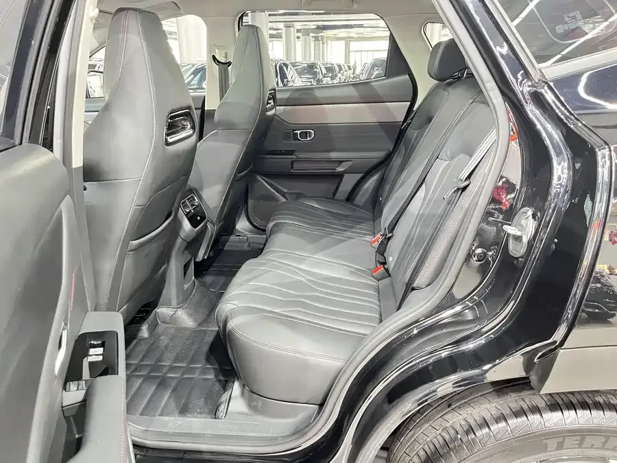 Jetour Dashing Jetour Dasheng 2025 1.5T DCT Ultimate Edition 2025 — миниатюра 4