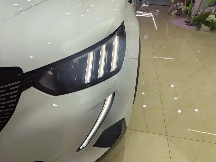 Peugeot 2008 Peugeot 2008 2022 230THP THE ONE 2023 — миниатюра 3