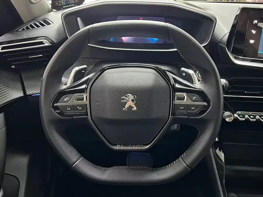 Peugeot 2008 Peugeot 2008 2022 230THP THE ONE 2023 — миниатюра 3