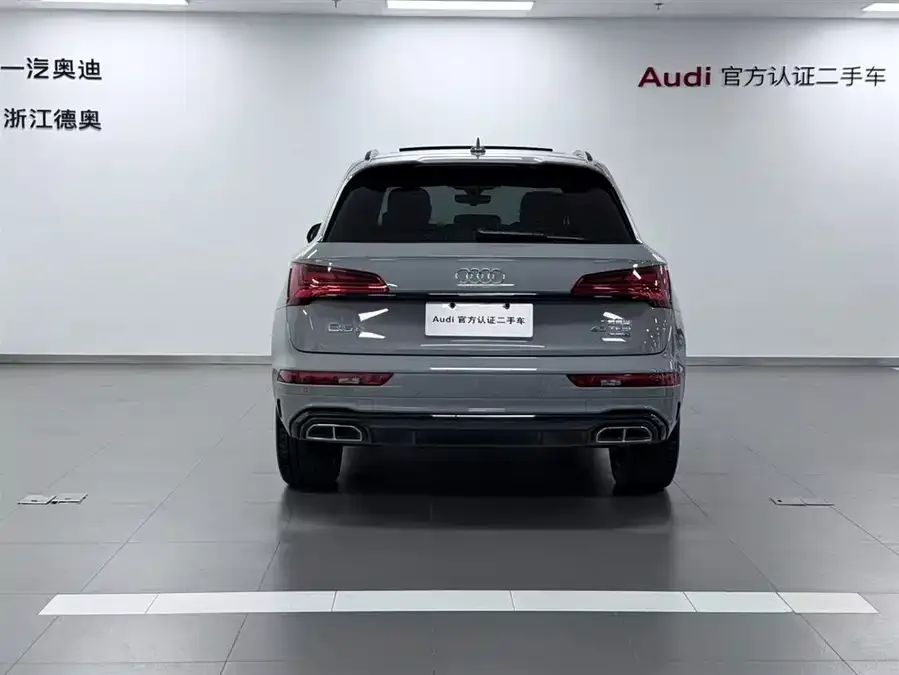 Audi Q5L 2025 40 TFSI Luxury Dynamic Edition 2025 — миниатюра 2