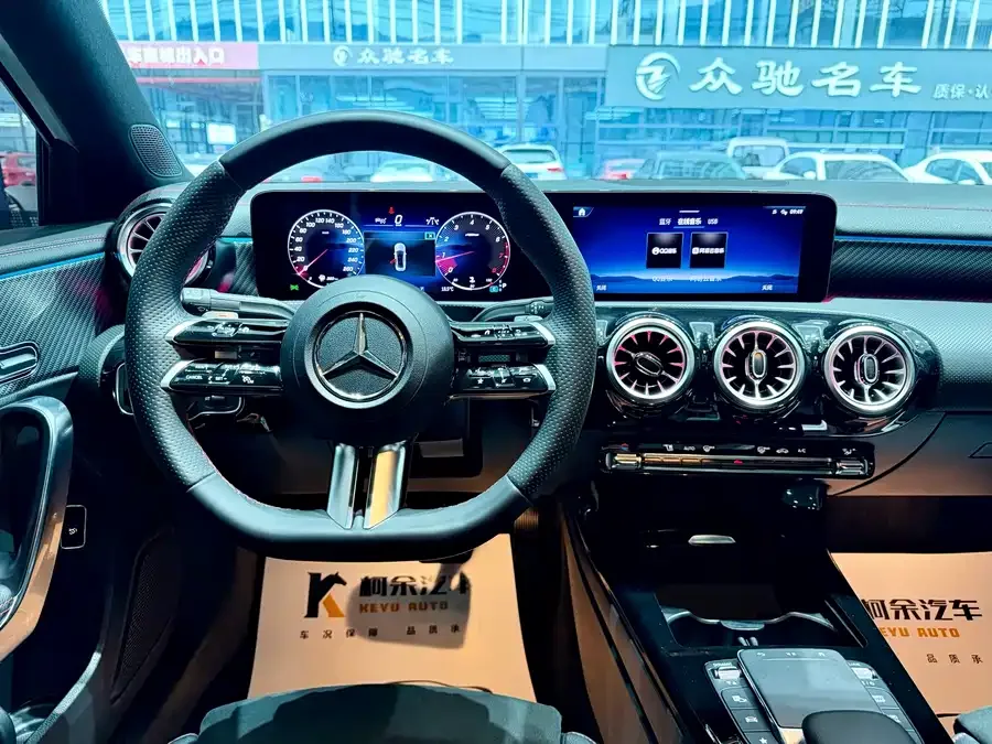 Mercedes-Benz Class A Mercedes-Benz A-Class 2023 A 200 L Fashion Edition 2023 — миниатюра 4