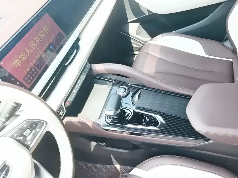 Geely Monjaro Xingyue L 2021 2.0TD DCT EVO 2WD flagship model 2023 — миниатюра 2