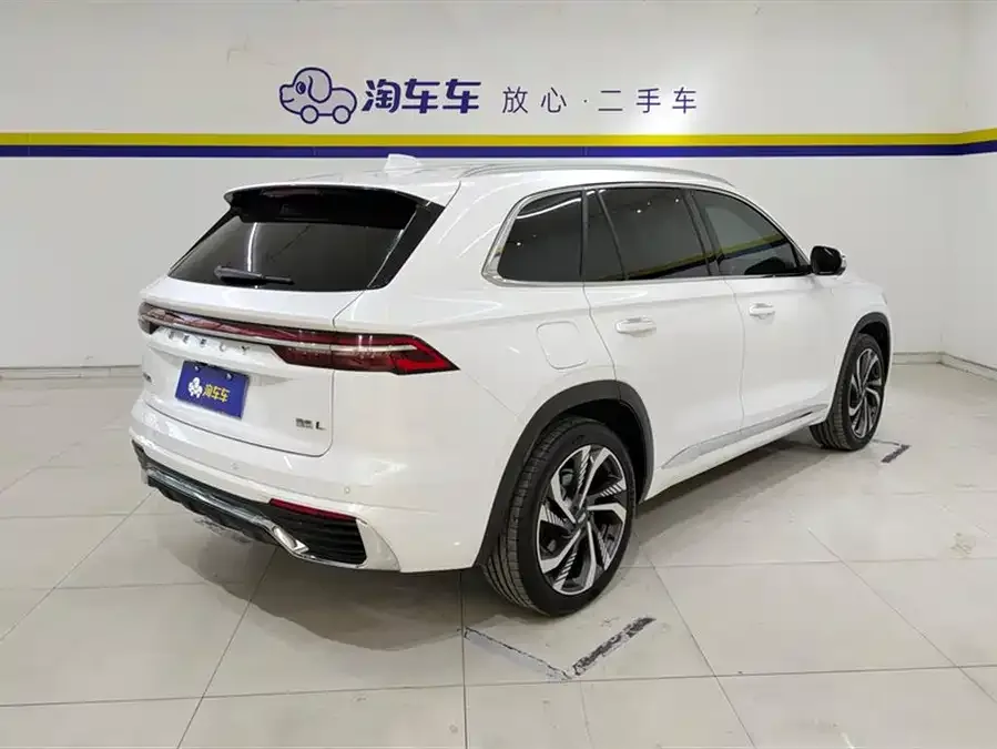 Geely Monjaro Xingyue L 2024 2.0TD High Power Automatic 2WD Skyline Edition 2024 — миниатюра 3