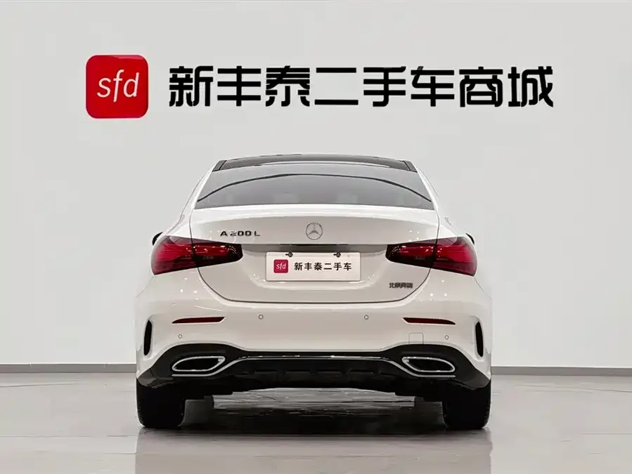 Mercedes-Benz Class A Mercedes-Benz A-Class 2023 A 200 L Fashion Edition 2024 — миниатюра 4