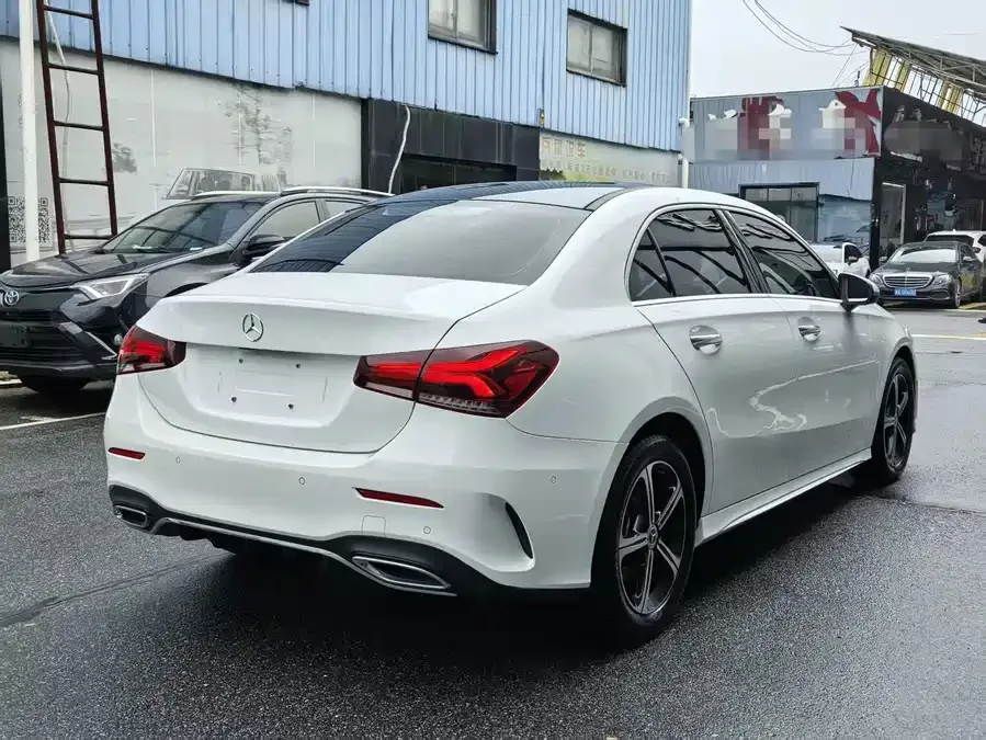 Mercedes-Benz Class A Mercedes-Benz A-Class 2023 A 200 L Fashion Edition 2023 — миниатюра 4