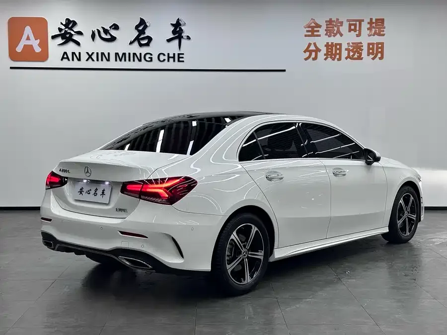Mercedes-Benz Class A Mercedes-Benz A-Class 2022 Model Three A 200 L Sports Sedan Fashion Model 2023 — миниатюра 3