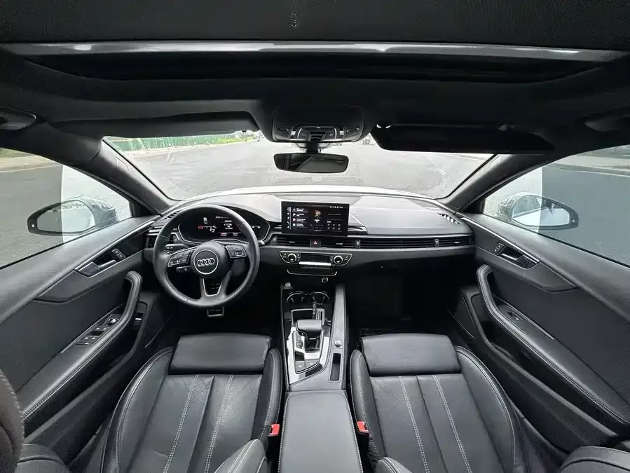 Audi a4 l 2023 40 TFSI luxury and dynamic model 2023 — миниатюра 2