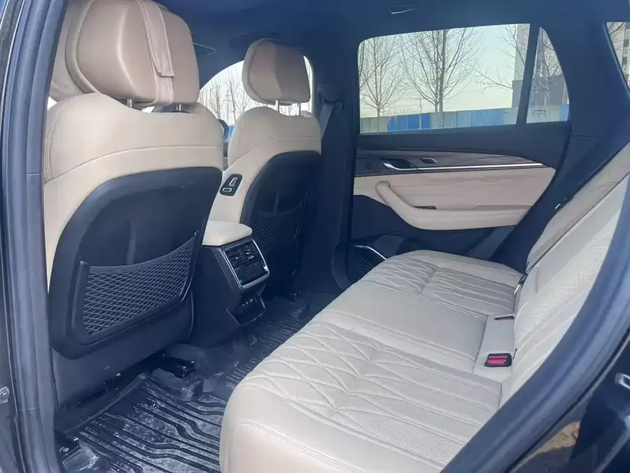 Geely Monjaro Xingyue L 2025 Dongfangyao 2.0TD Automatic Star-gazing Edition 2025 — миниатюра 2
