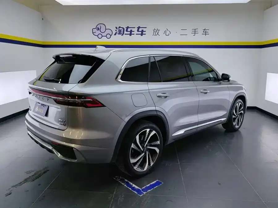 Geely Monjaro Xingyue L 2024 2.0TD High Power Automatic 2WD Skyline Edition 2024 — миниатюра 3