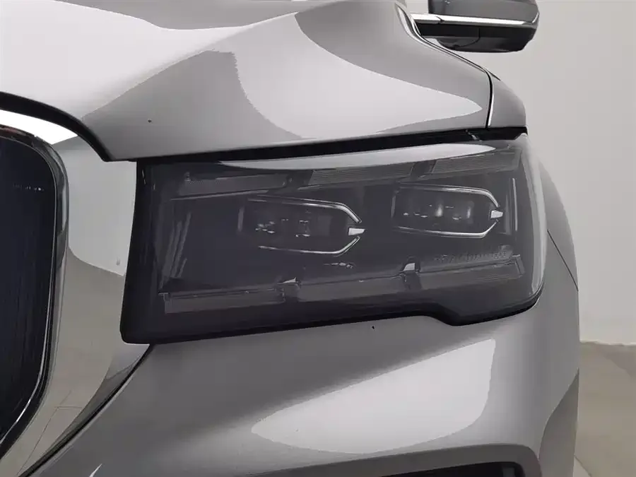 Geely Monjaro Xingyue L 2025 Dongfangyao 2.0TD Automatic Star-gazing Edition 2024 — миниатюра 4