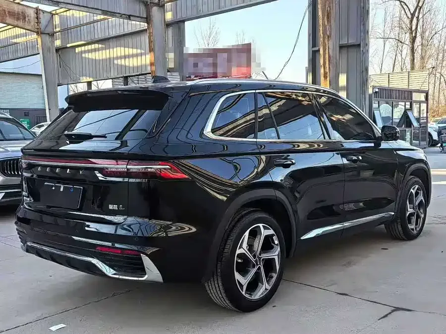 Geely Monjaro Xingyue L 2025 Dongfang Yao 2.0TD Automatic Current Edition 2025 — миниатюра 4