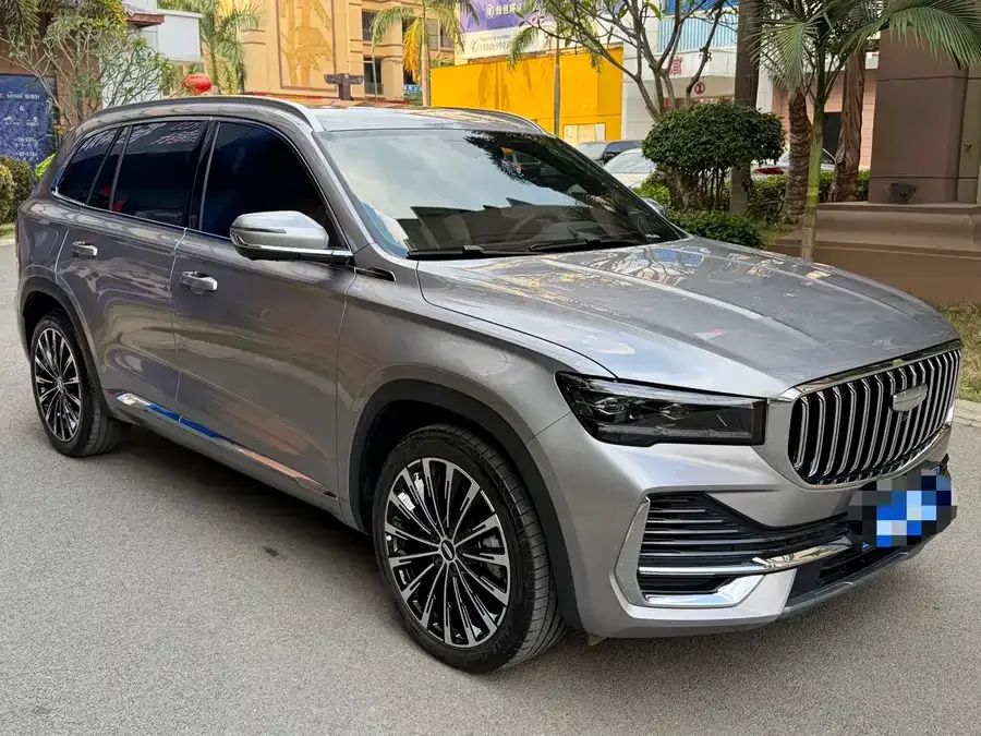 Geely Monjaro Xingyue L 2025 Dongfang Yao 2.0TD Automatic Current Edition 2026 — миниатюра 3
