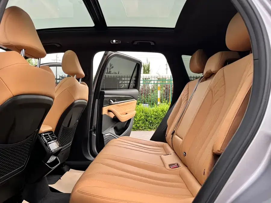 Geely Monjaro Xingyue L 2024 Hybrid 1.5T Tiangong Edition 2024 — миниатюра 5