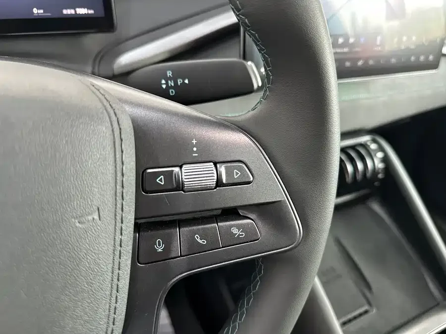 BYD Yuan PLUS Yuan PLUS 2025 Smart Driving Edition 510KM Beyond Edition 2025 — миниатюра 4