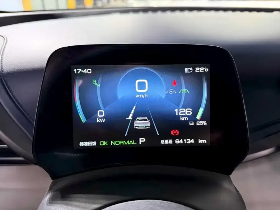 BYD Yuan PLUS Yuan PLUS 2022 510KM flagship model 2022 — миниатюра 3
