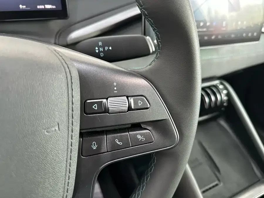 BYD Yuan PLUS Yuan PLUS 2025 Smart Driving Edition 510KM Beyond Edition 2025 — миниатюра 4