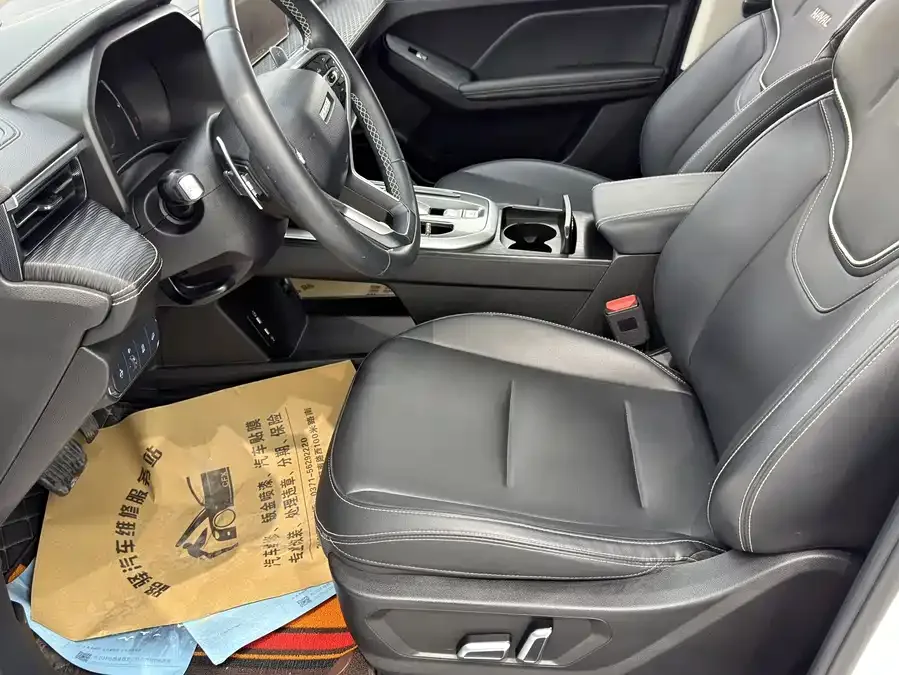 Haval First Love (Jolion) Haval First Love 2021 1.5T Automatic Senior Edition 2022 — миниатюра 3