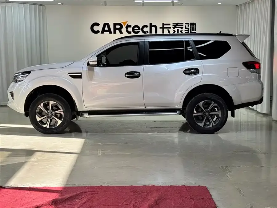 Dongfeng Paladin Paladin 2023 2.0T Gasoline 4WD Premium Edition 2024 — миниатюра 4