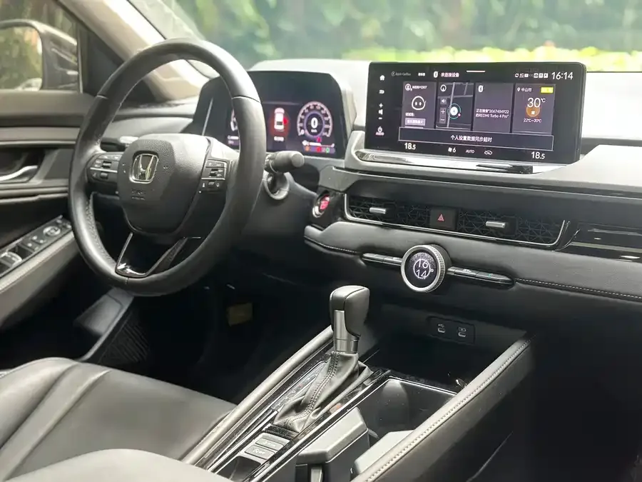 Honda Inspire Insignia 2024 260TURBO Elite Edition 2024 — миниатюра 4