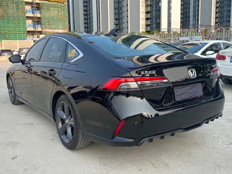 Honda Inspire 2024 Insignia 260TURBO Refined Edition 2024 — миниатюра 4