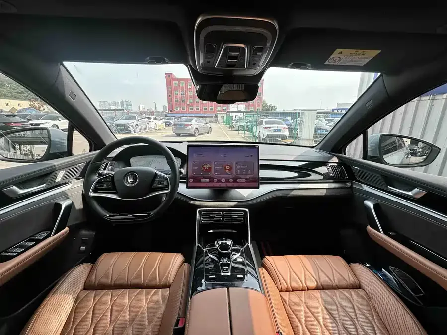 BYD Tang New Energy Tang New Energy 2023 DM-i Champion Edition 112KM Premium Edition 2023 — миниатюра 5