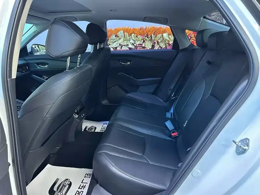 Honda Inspire 2023 Insignia 260TURBO Elegant Edition 2024 — миниатюра 2