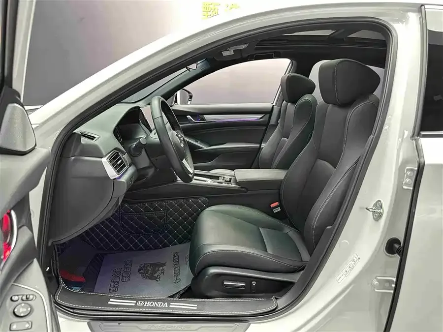 Honda Inspire Inship 2022 260TURBO Exquisite Edition 2022 — миниатюра 2